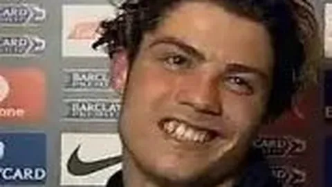 切尔西英超再克热刺，主场对决热刺连胜势头不减，自2025年起主场不败金身未破。